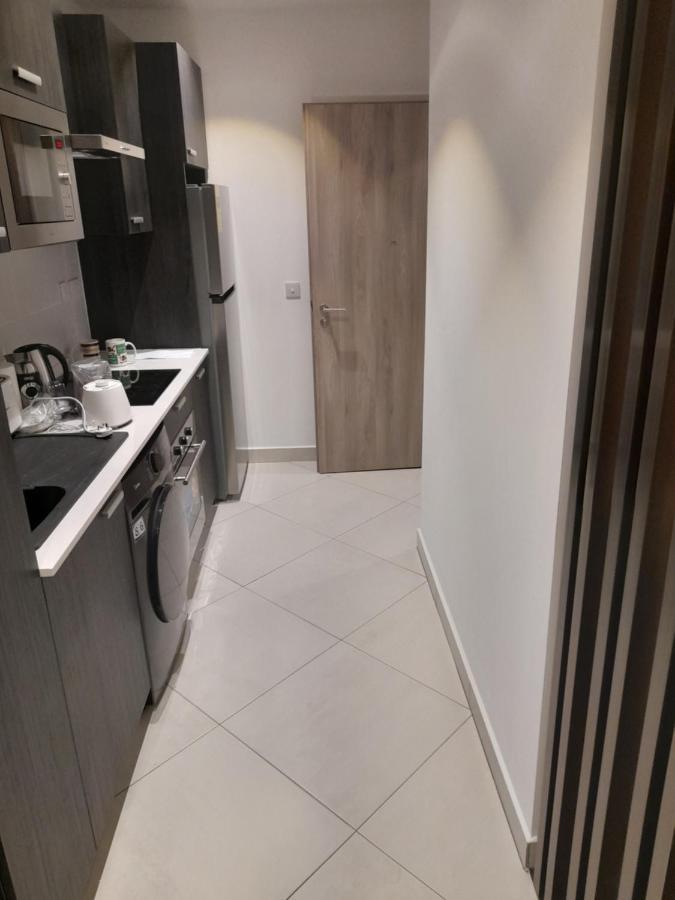 The Lennox D-Plus Apartments Accra Esterno foto