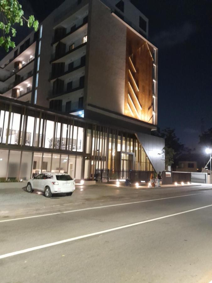 The Lennox D-Plus Apartments Accra Esterno foto