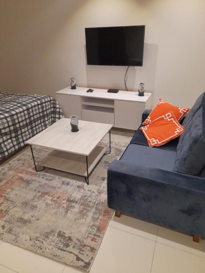 The Lennox D-Plus Apartments Accra Esterno foto