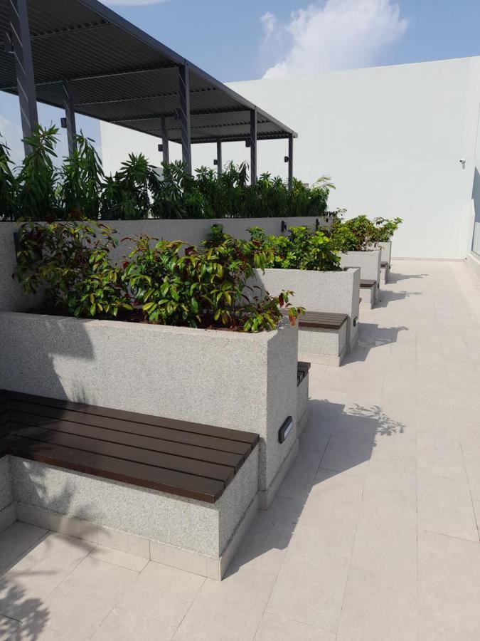 The Lennox D-Plus Apartments Accra Esterno foto